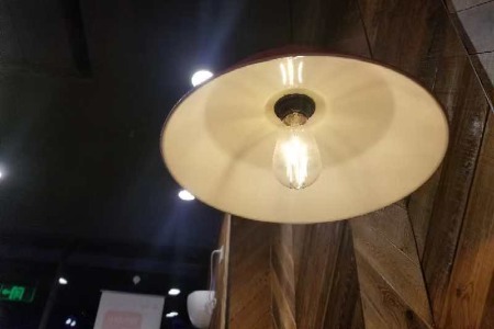 迎来三重红利的电商直播 功能还是商业模式？