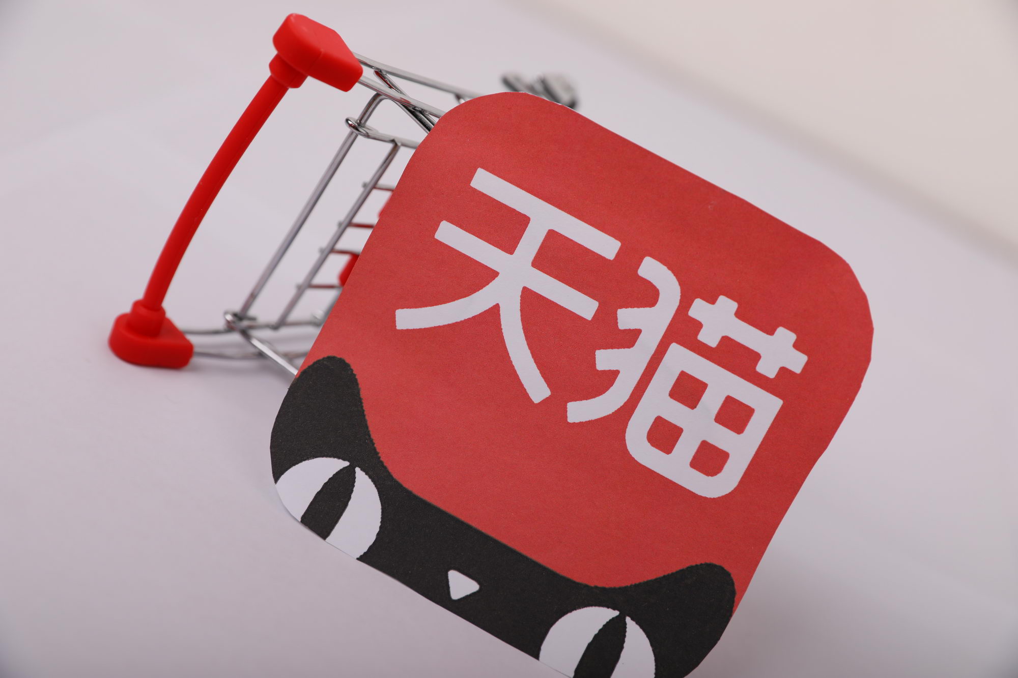 天猫消费电子：双11扶持1000家100%增速新品牌